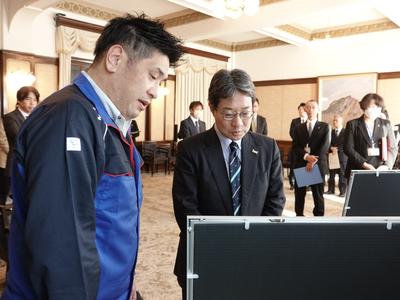 副知事と西森さん.JPGのサムネイル画像